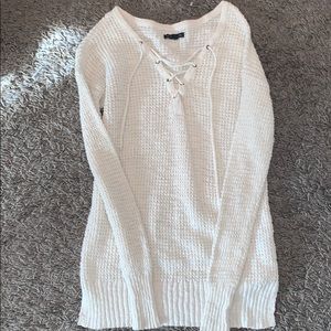 American Eagle sweater
